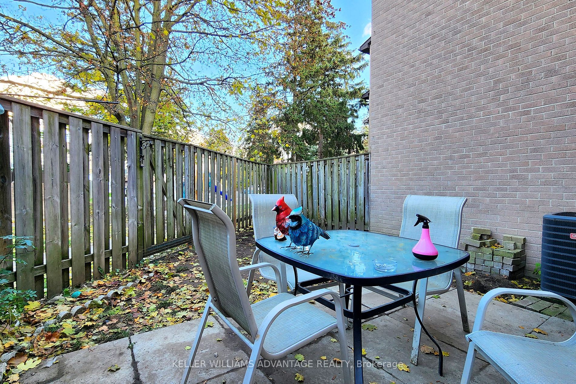 55 Collinsgrove Rd, #212