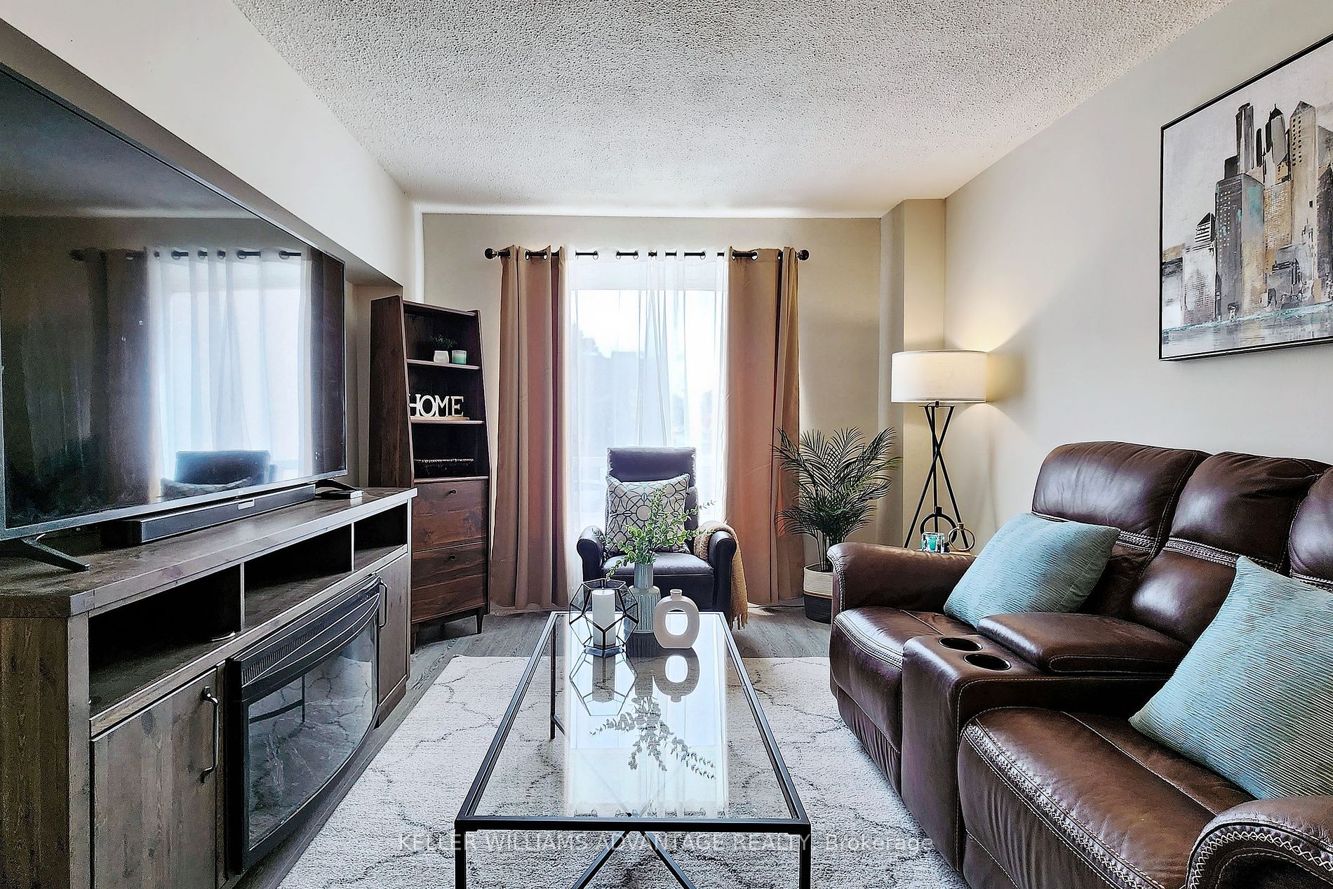 55 Collinsgrove Rd, #212