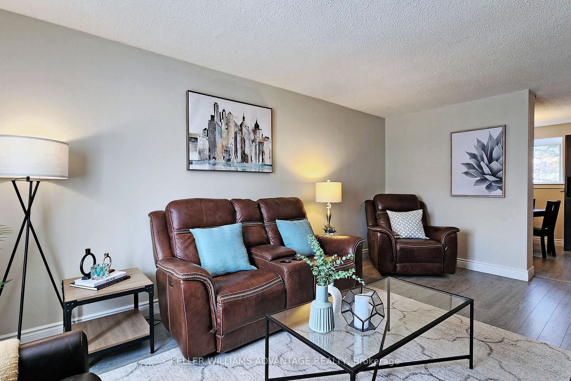 55 Collinsgrove Rd, #212