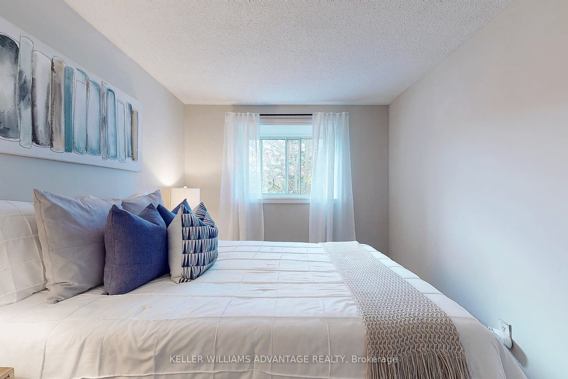 55 Collinsgrove Rd, #212