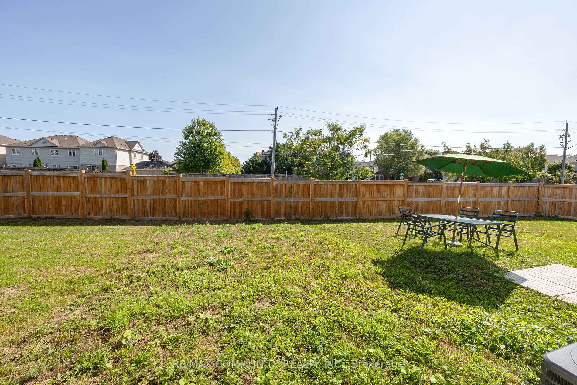 9 Brent Crescent