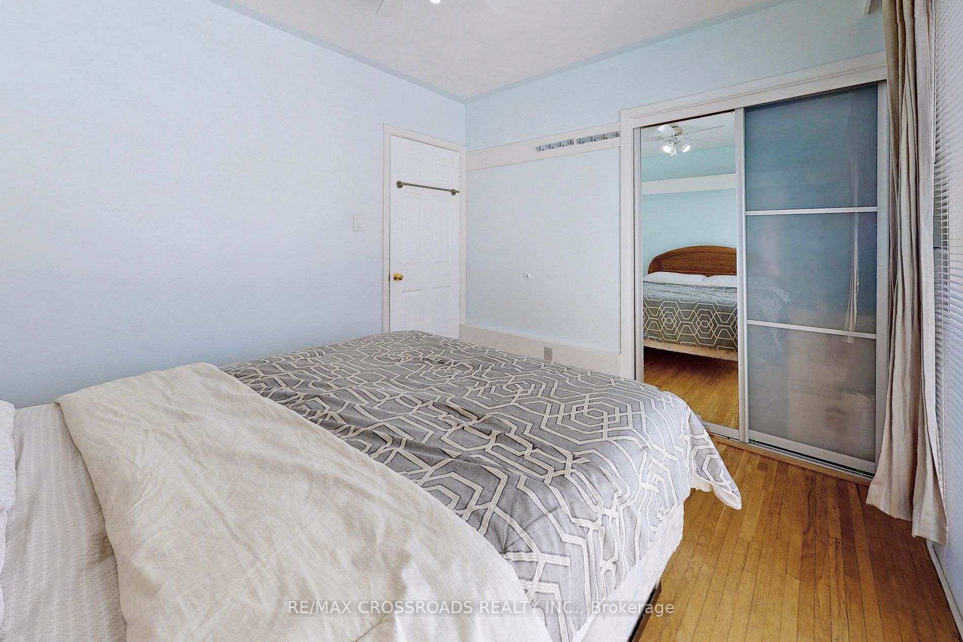 46 Perivale Crescent