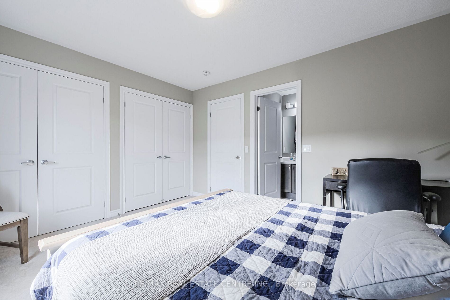2500 Hill Rise Court, #86