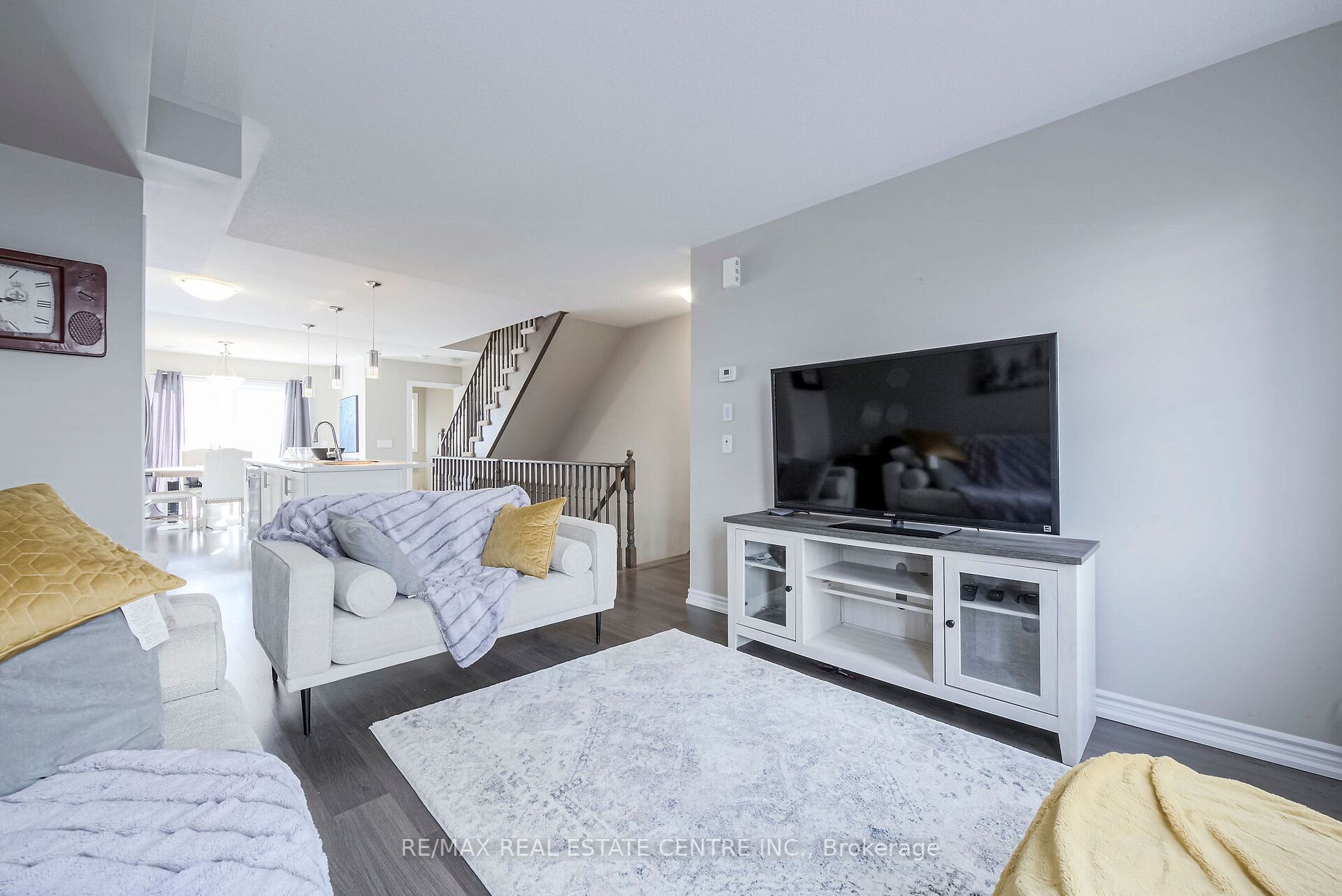 2500 Hill Rise Court, #86