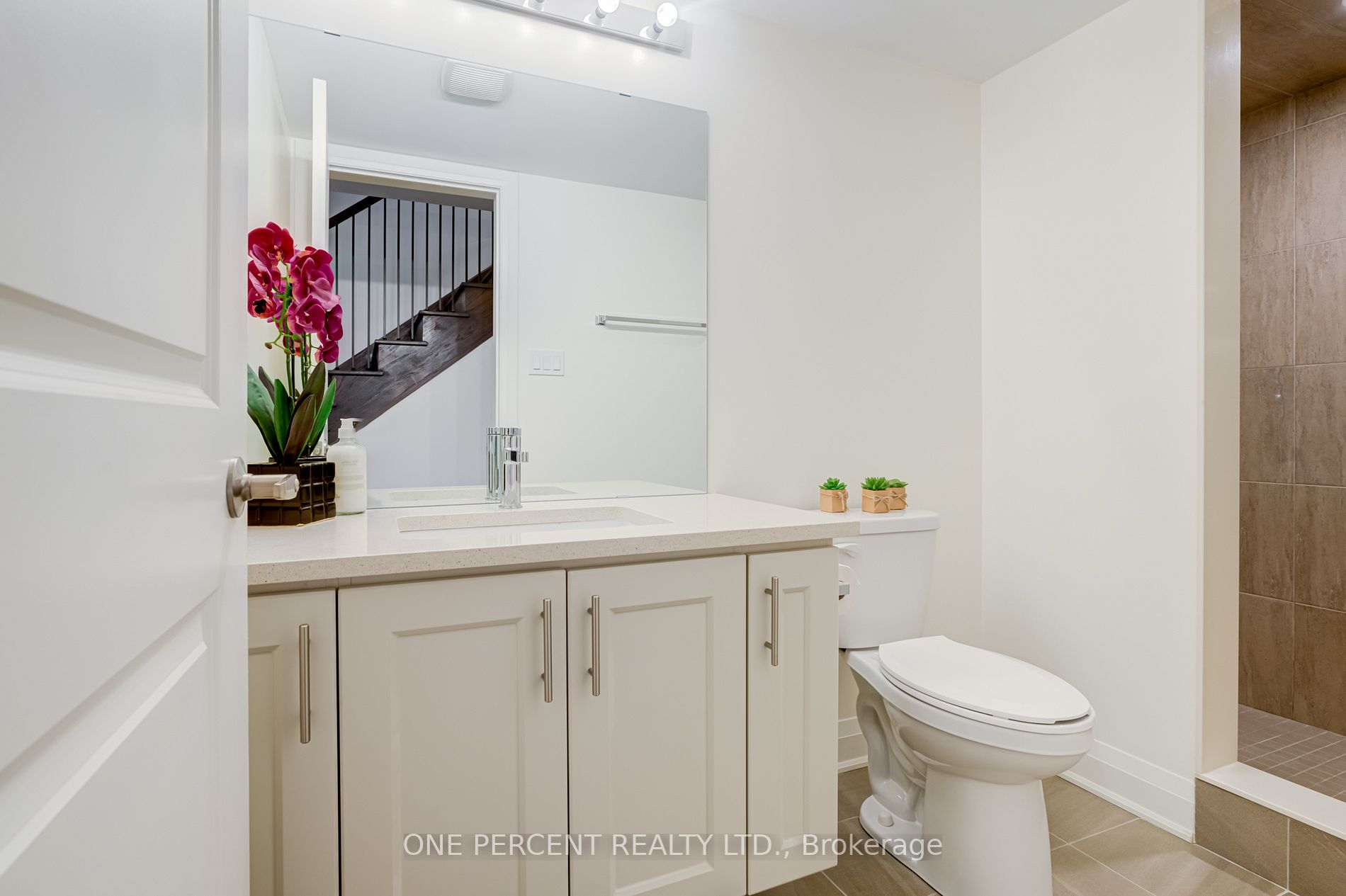 689 Port Darlington Rd, #46