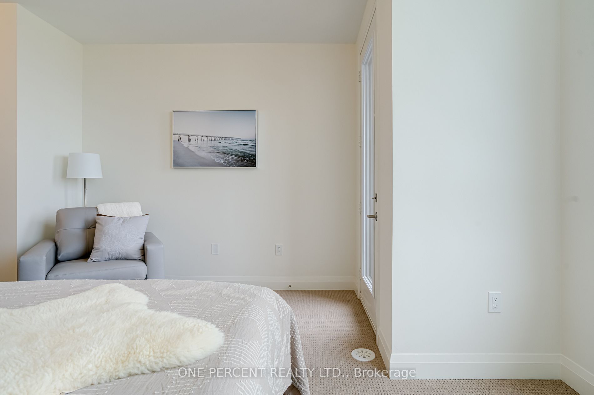 689 Port Darlington Rd, #46