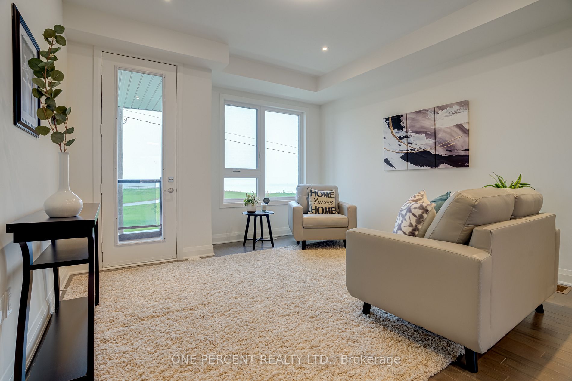 689 Port Darlington Rd, #46