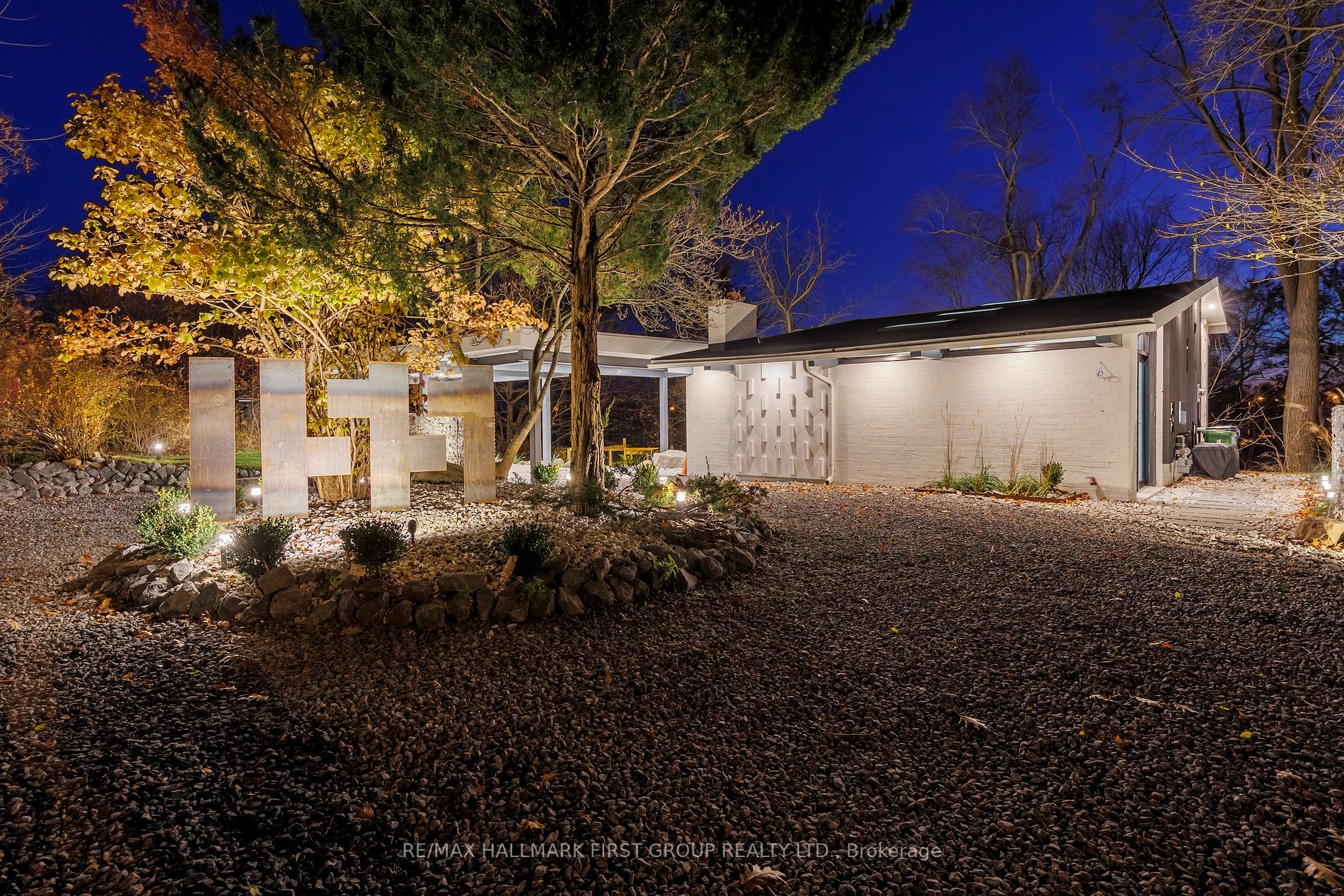 155 Colonel Danforth Trail