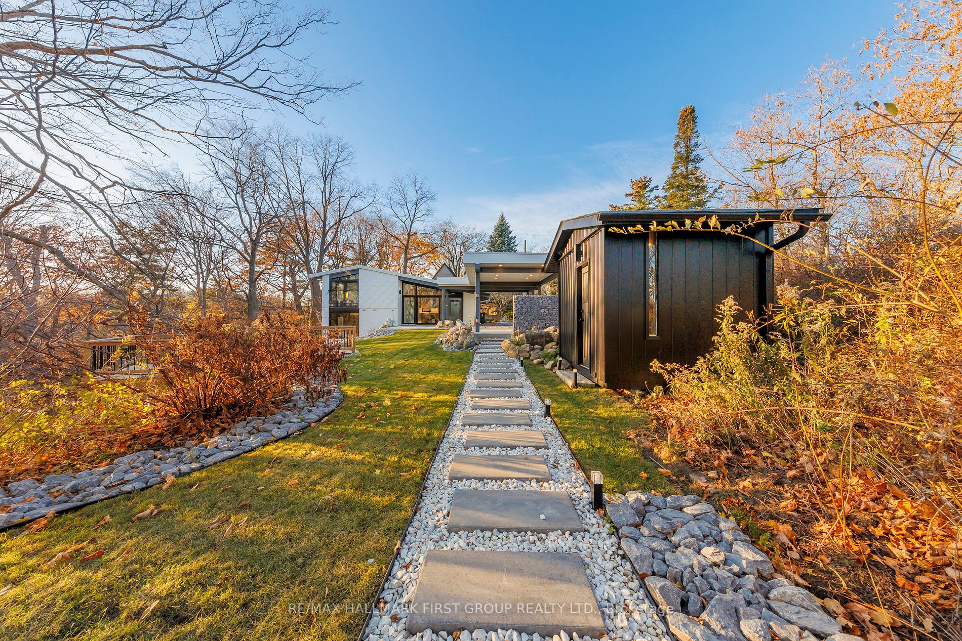 155 Colonel Danforth Trail