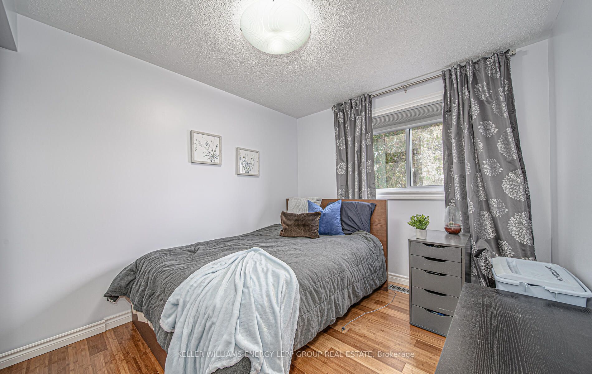 30 Greenfield Cres