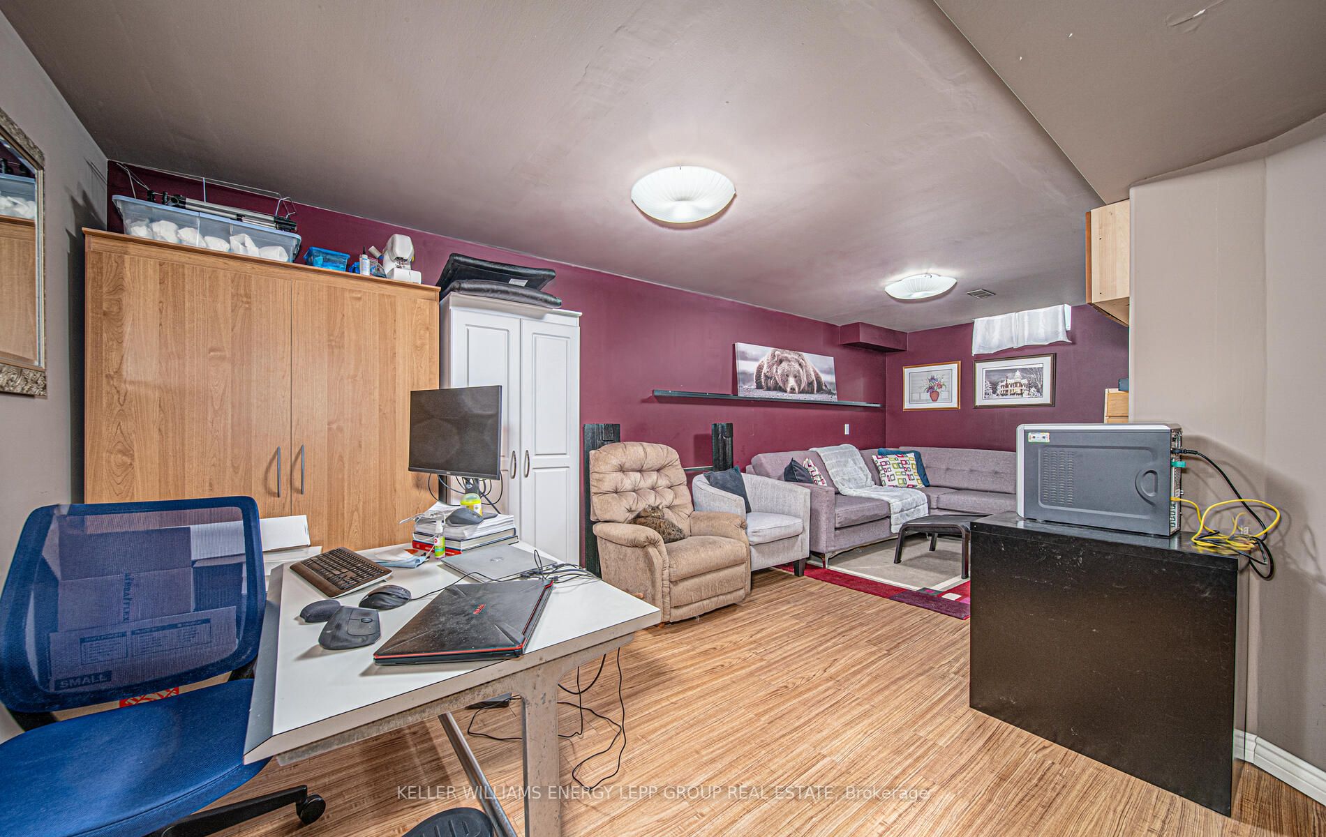 30 Greenfield Cres