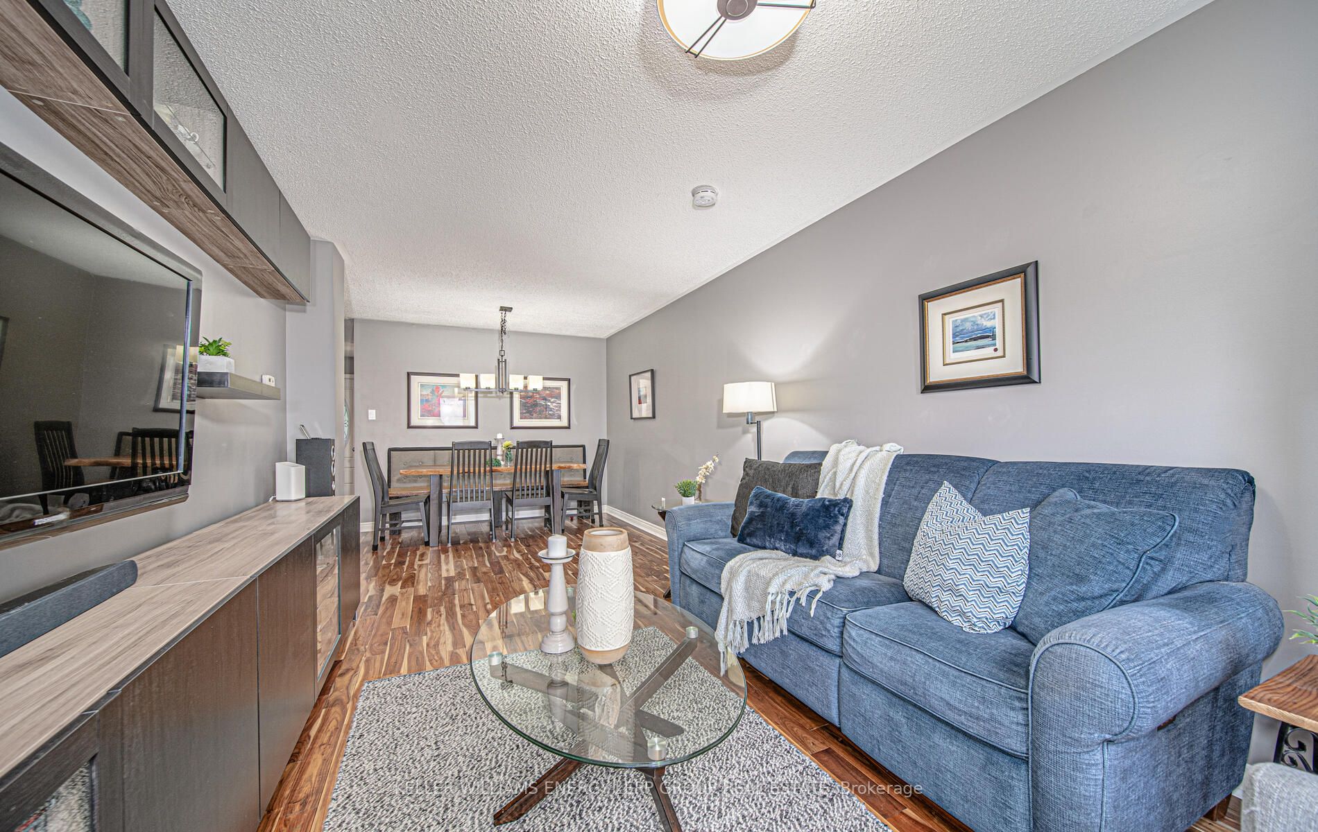 30 Greenfield Cres