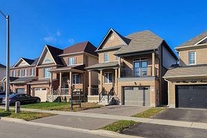 70 Henry Smith Ave