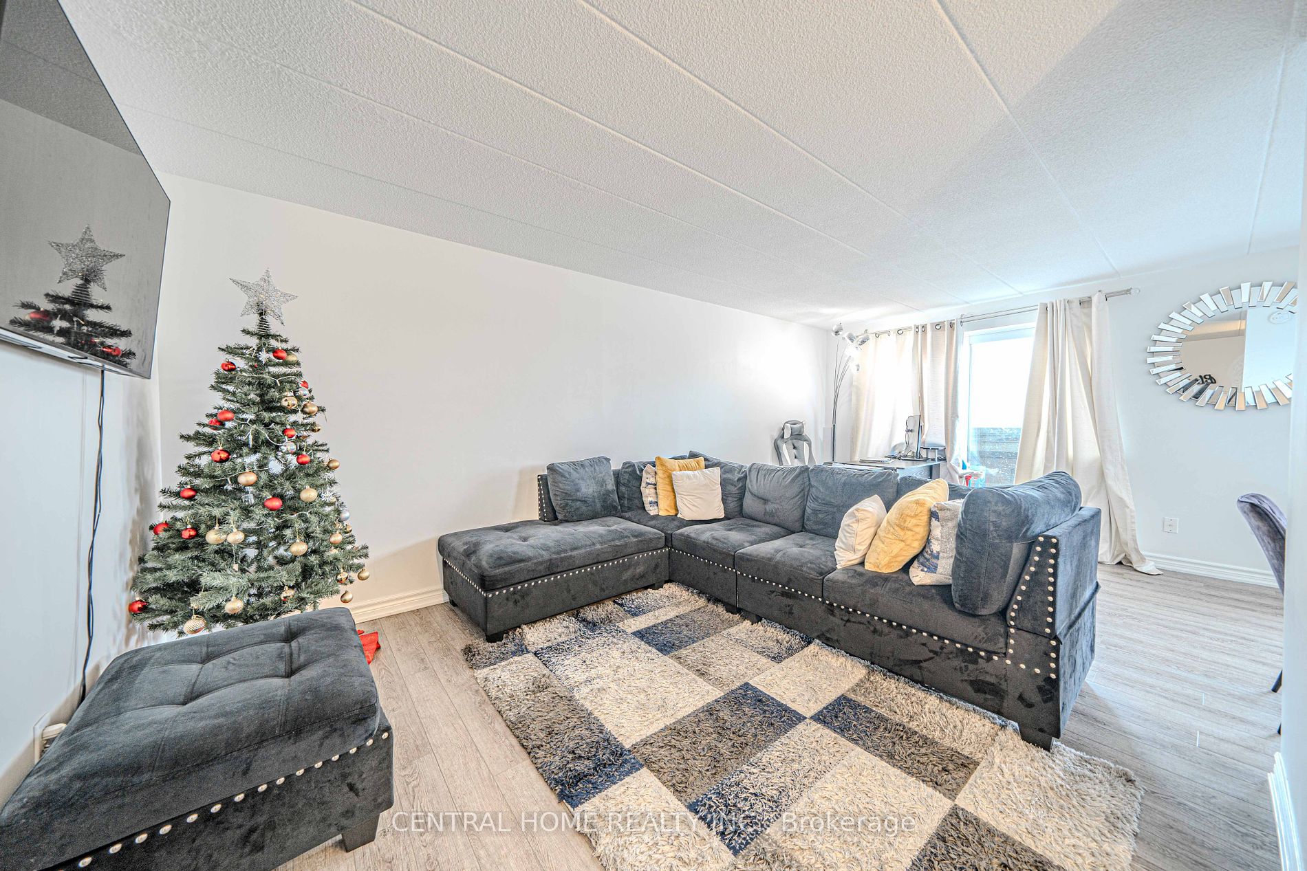 43 Taunton Road E #36
