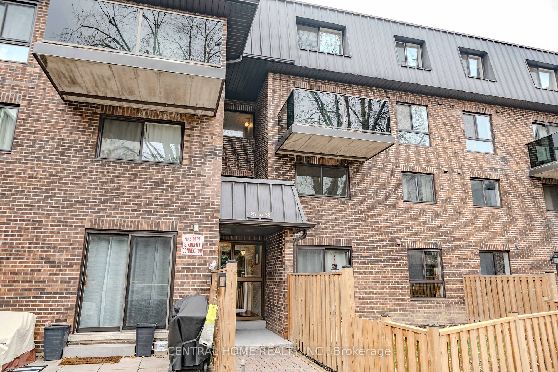 43 Taunton Road E #36
