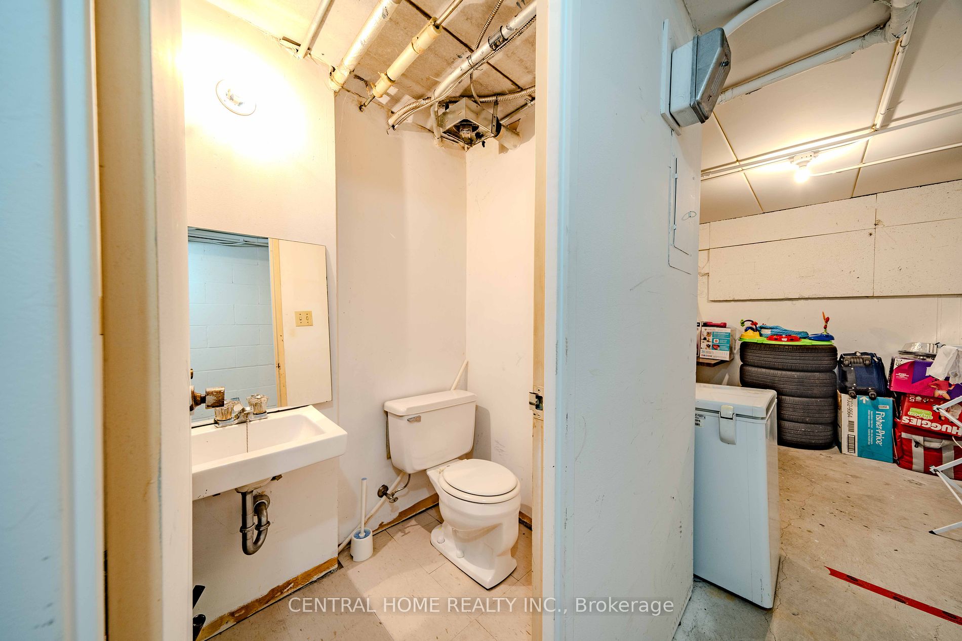 43 Taunton Road E #36