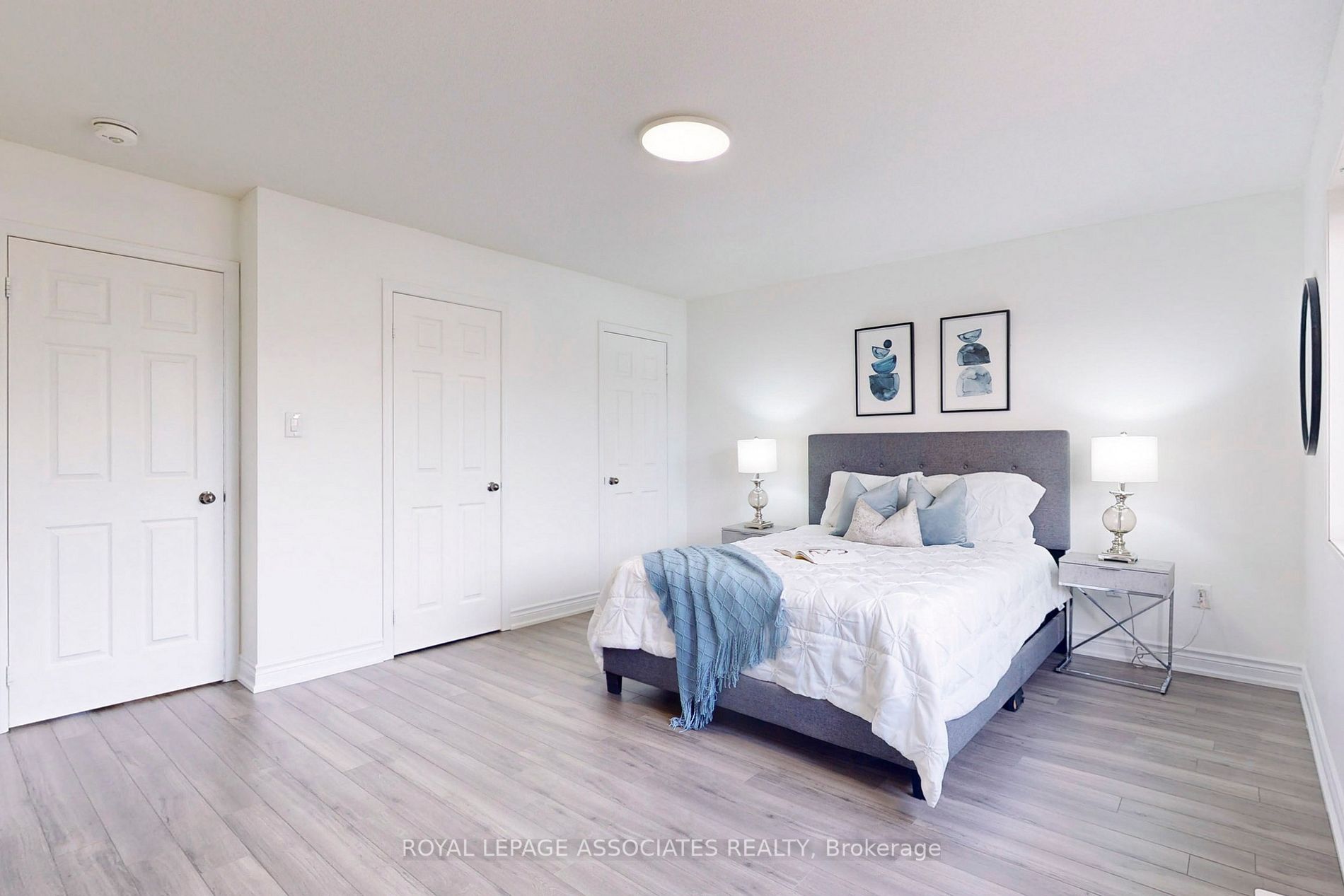 17 Camilleri Rd