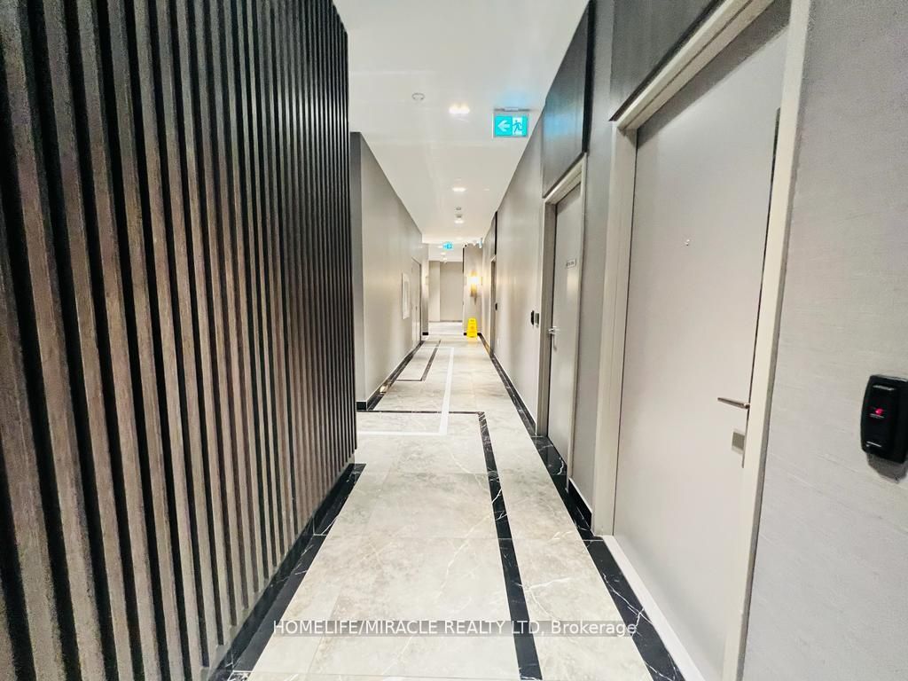 3220 Sheppard Avenue E #809