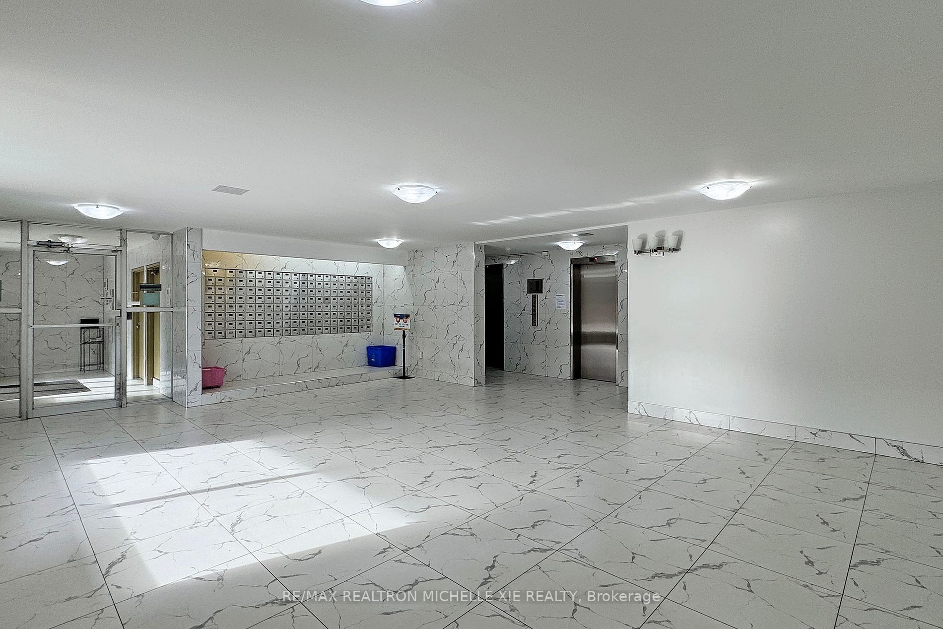 100 Dundalk Dr, #410