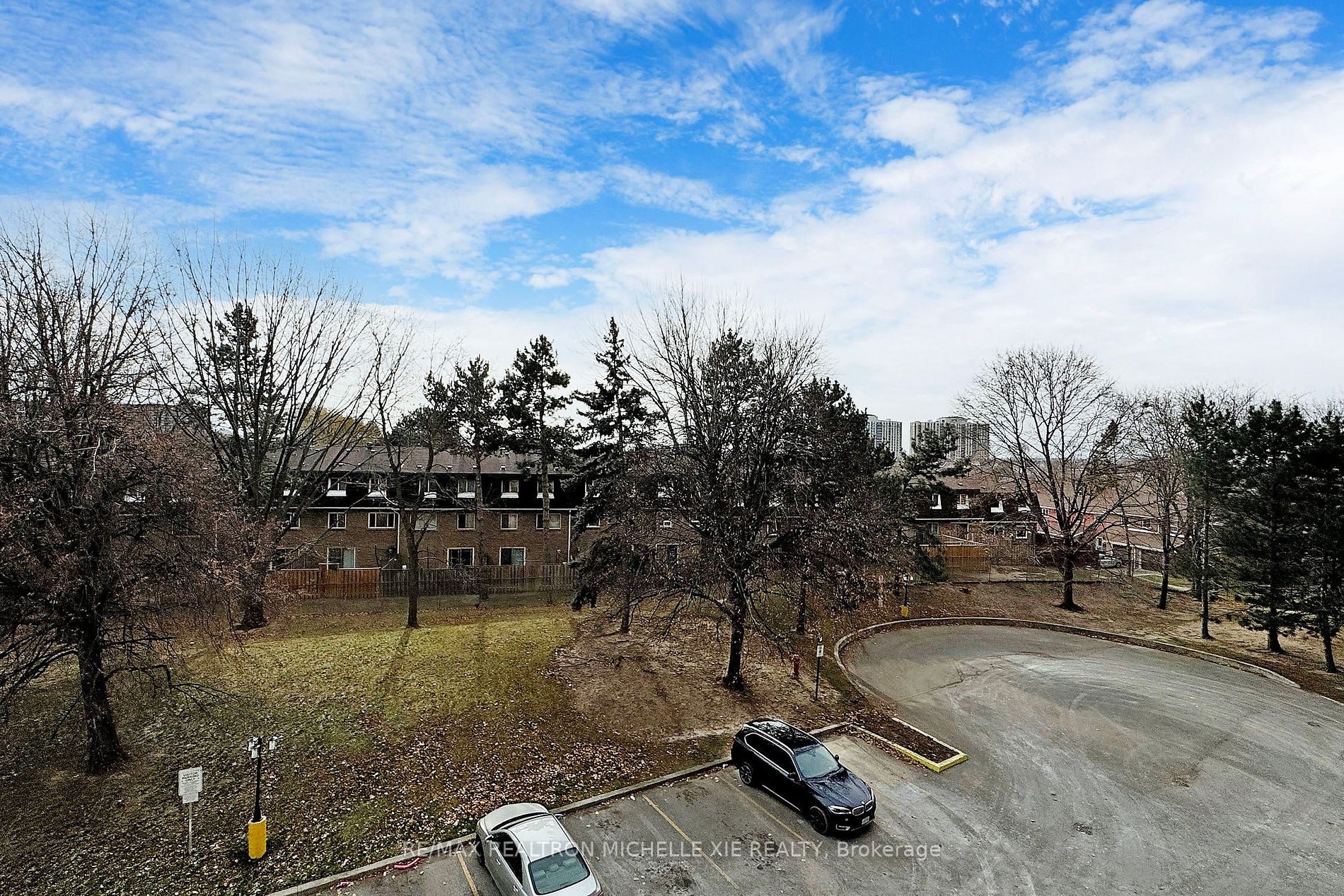 100 Dundalk Dr, #410