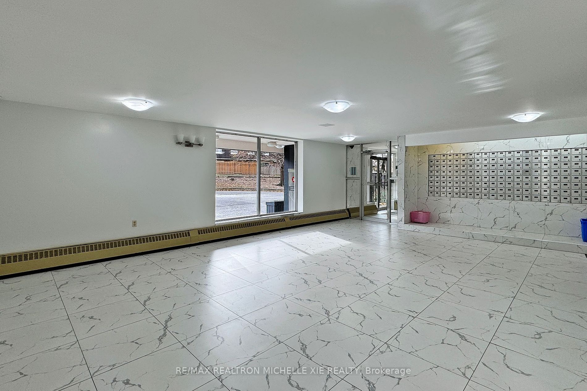 100 Dundalk Dr, #410