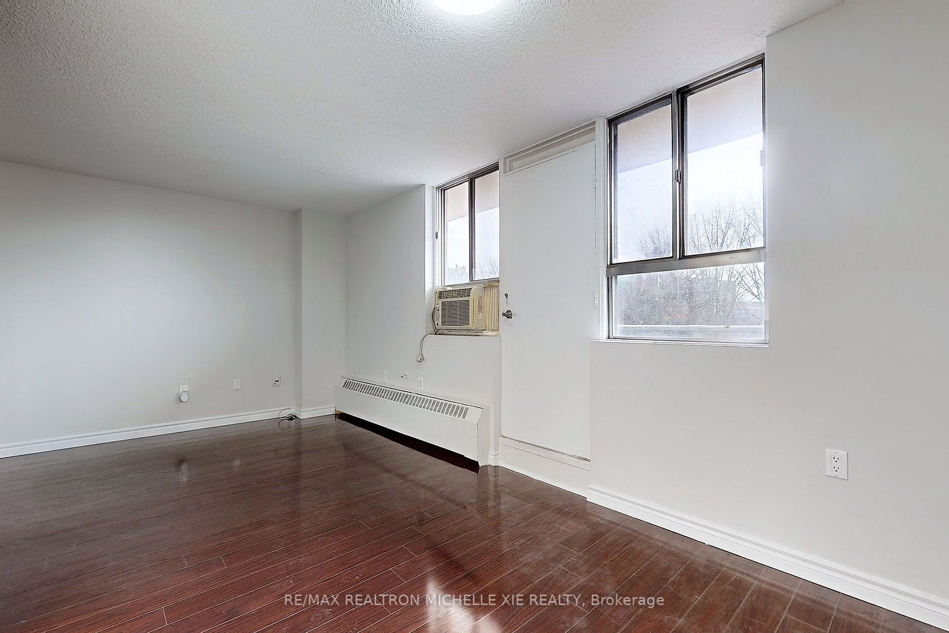 100 Dundalk Dr, #410