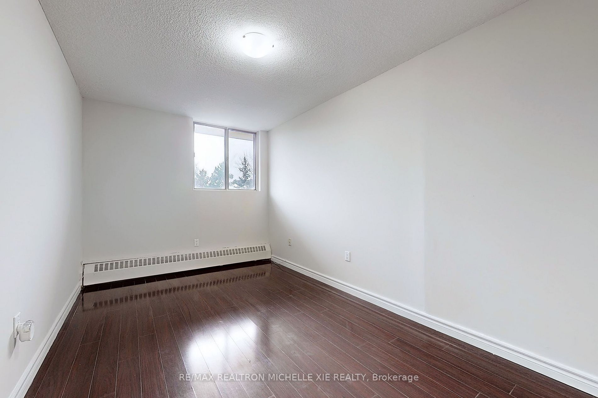 100 Dundalk Dr, #410