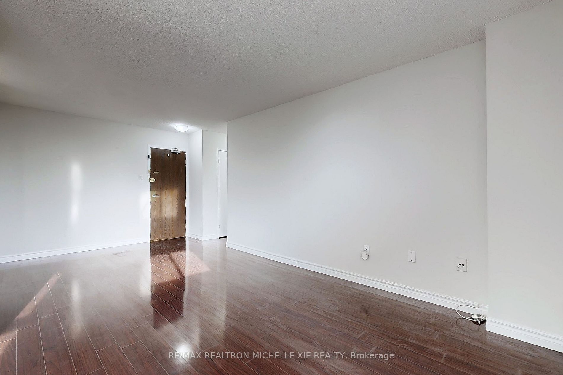 100 Dundalk Dr, #410