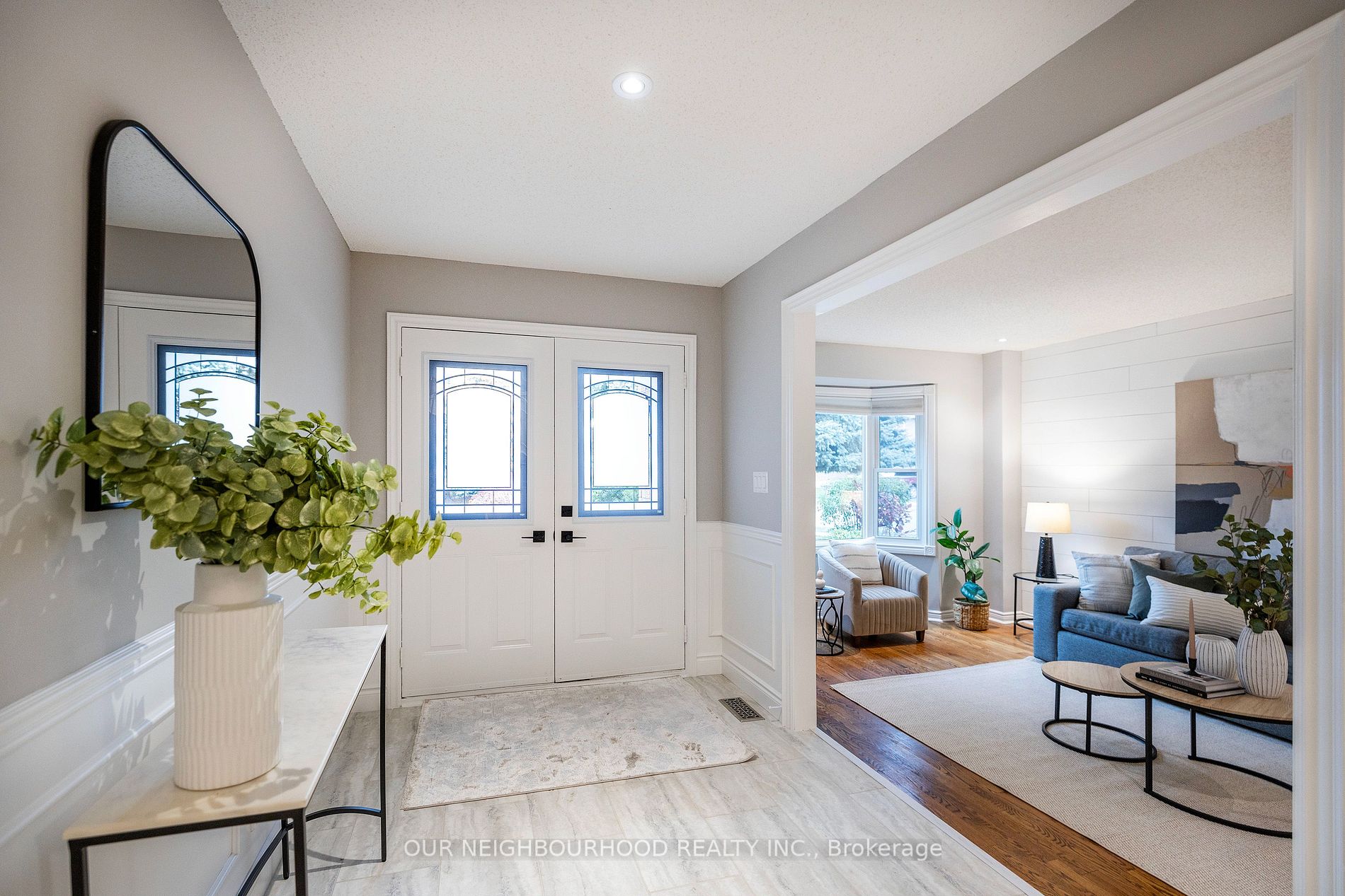 1 Mulholland Crt
