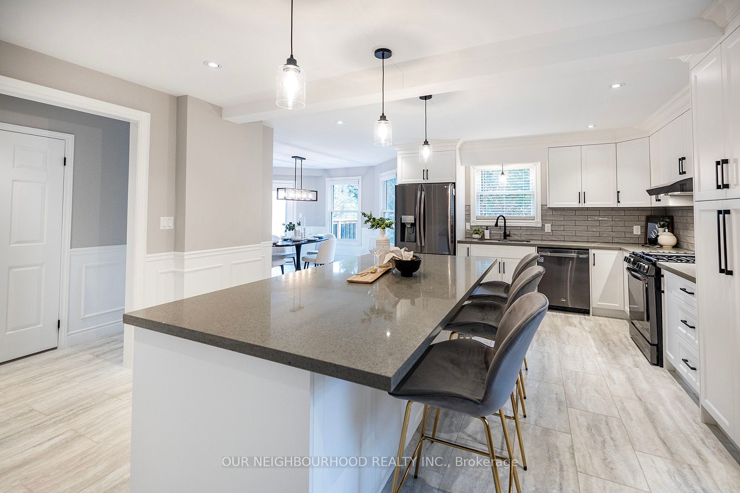 1 Mulholland Crt