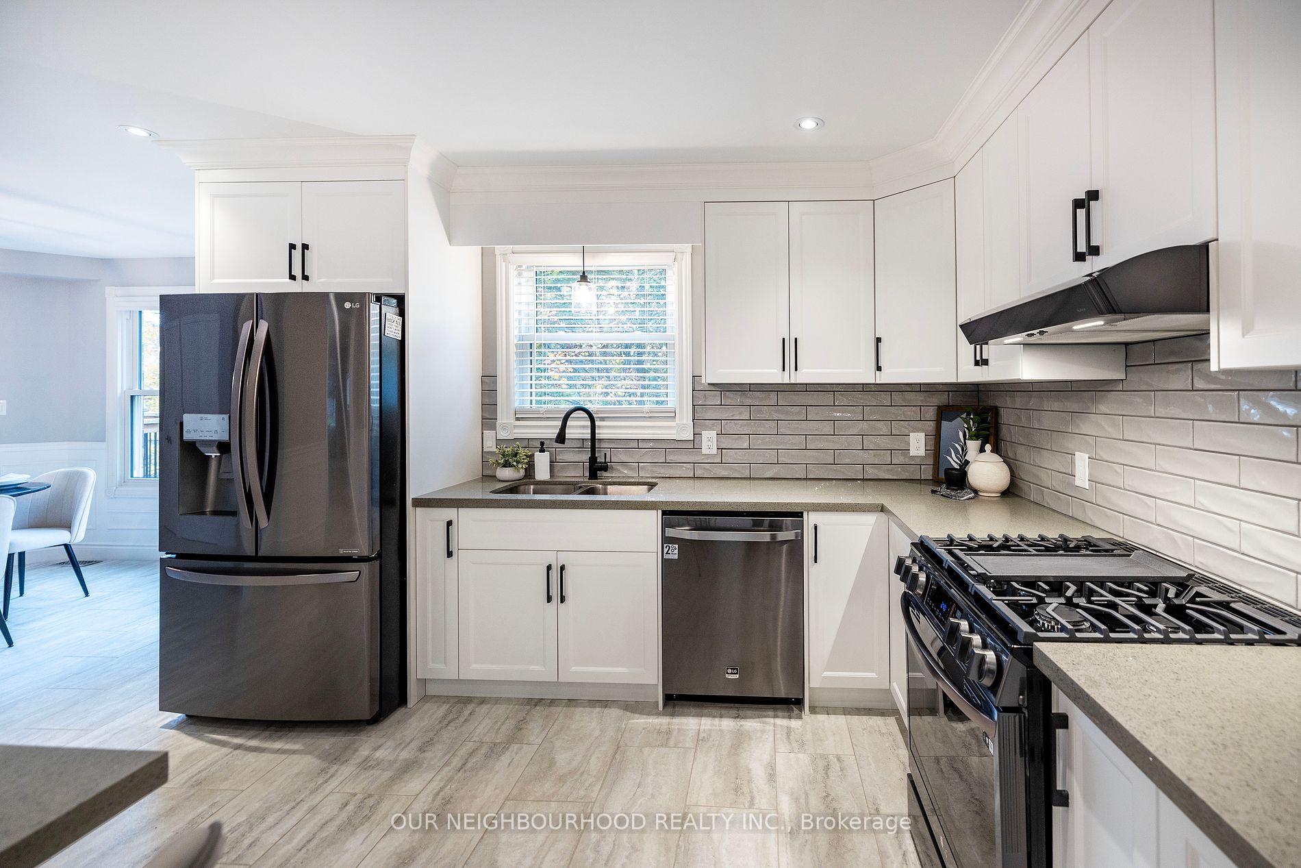 1 Mulholland Crt