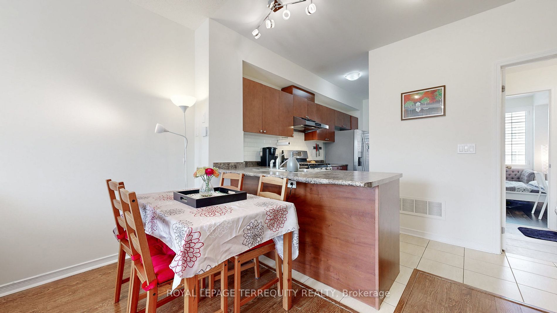 15 Island Road, #43