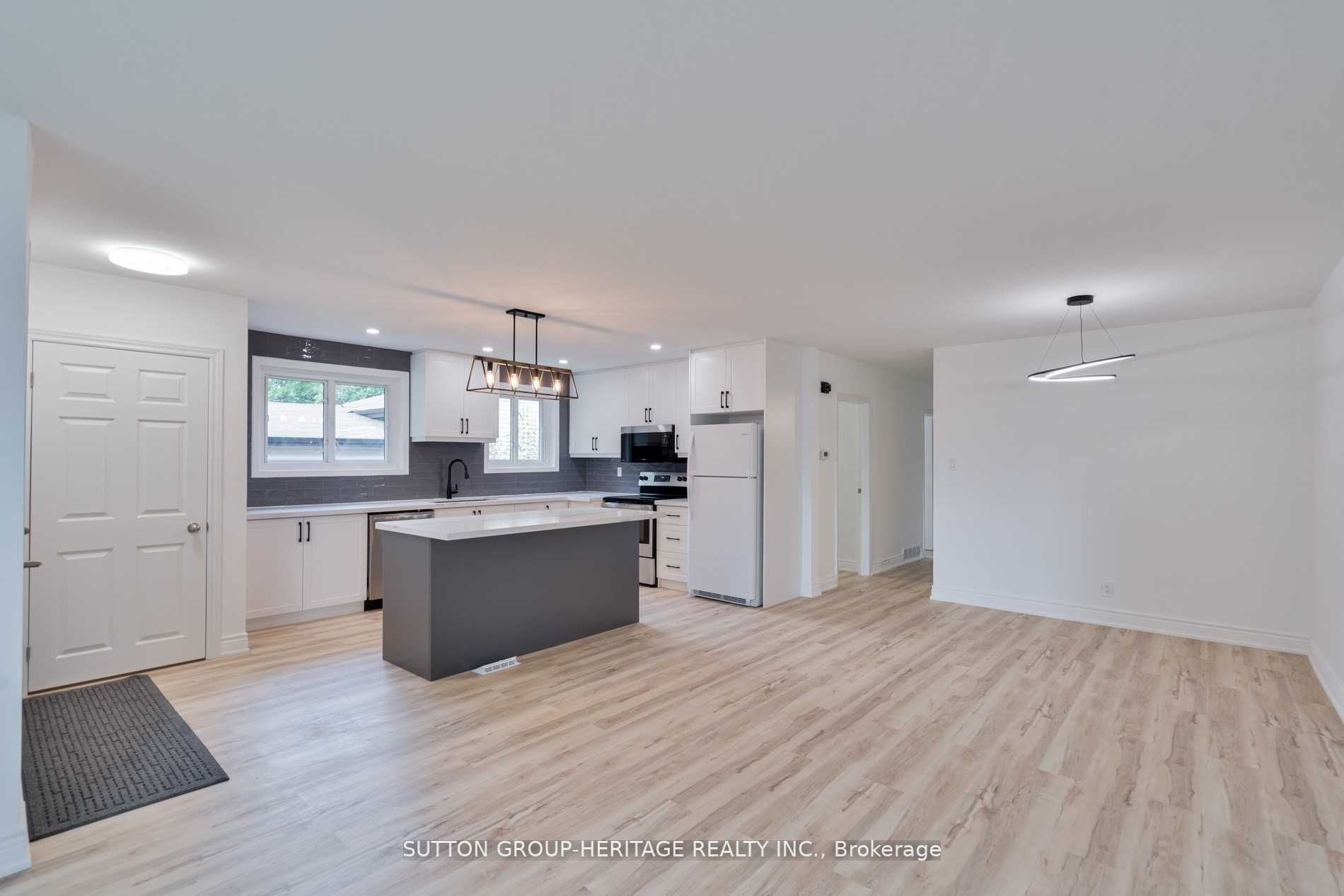851 Bem Avenue, #Upr Lvl