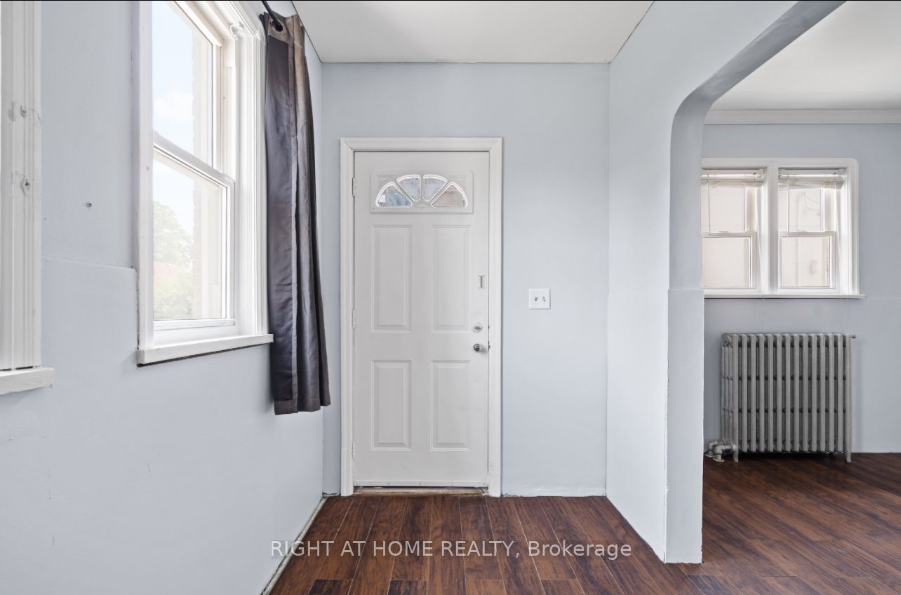 559 Ritson Rd S