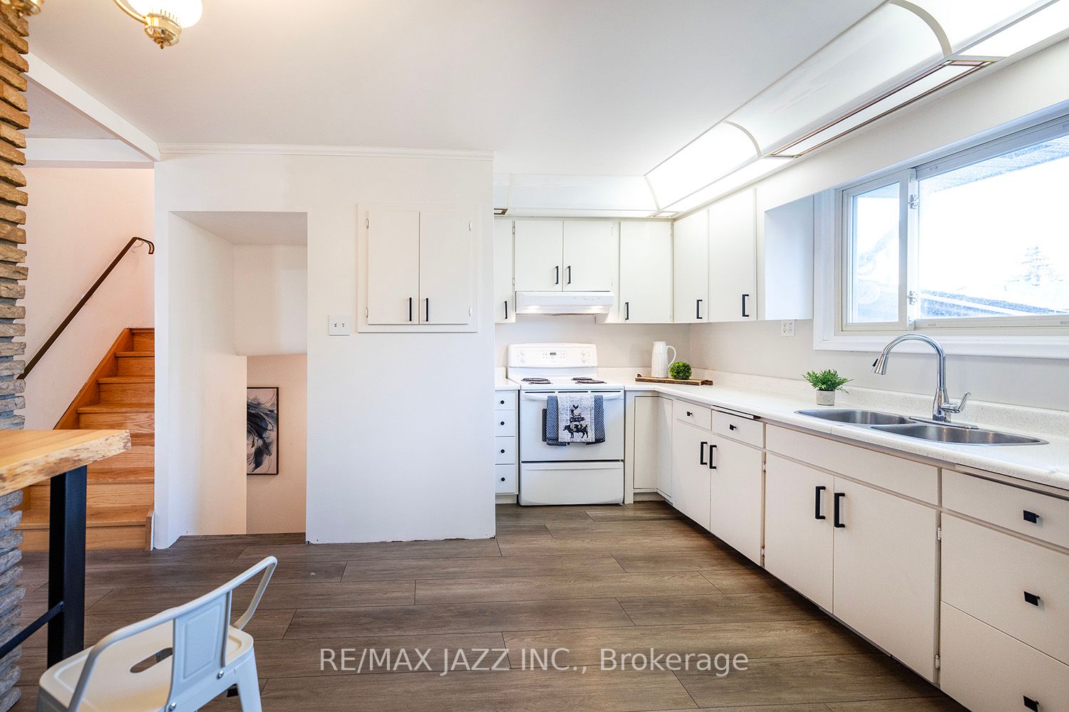 168 Switzer Dr