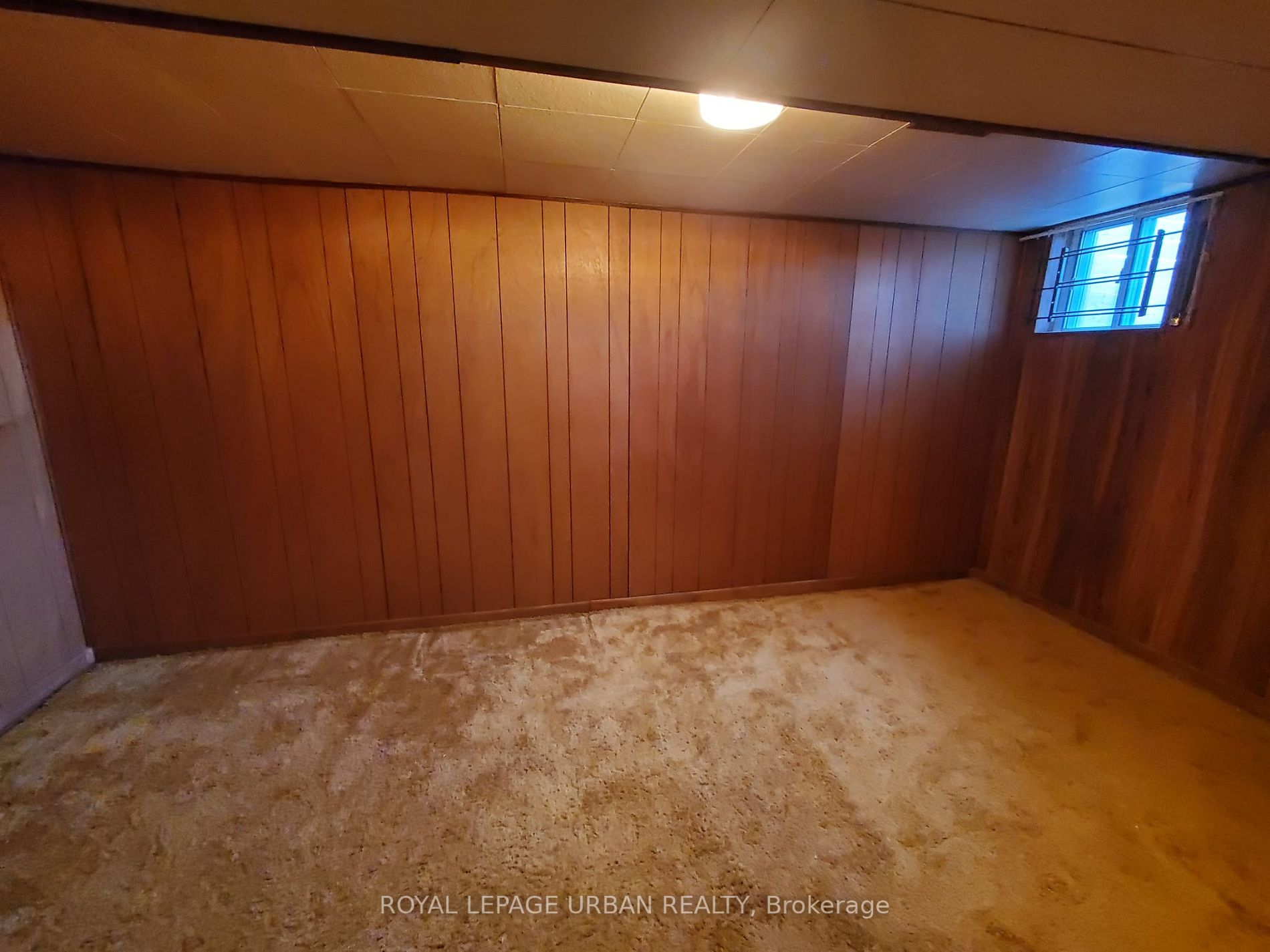304 Linsmore Cres