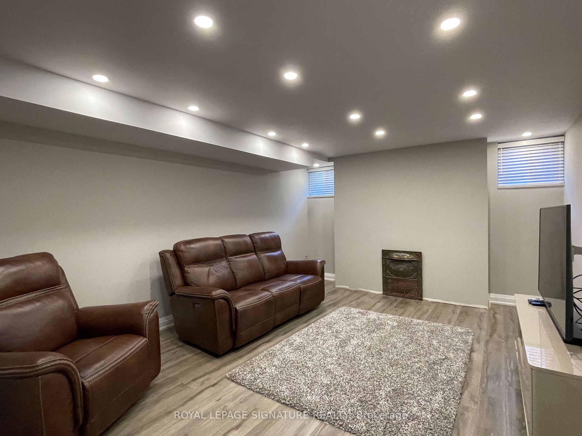 55 Creekwood Drive