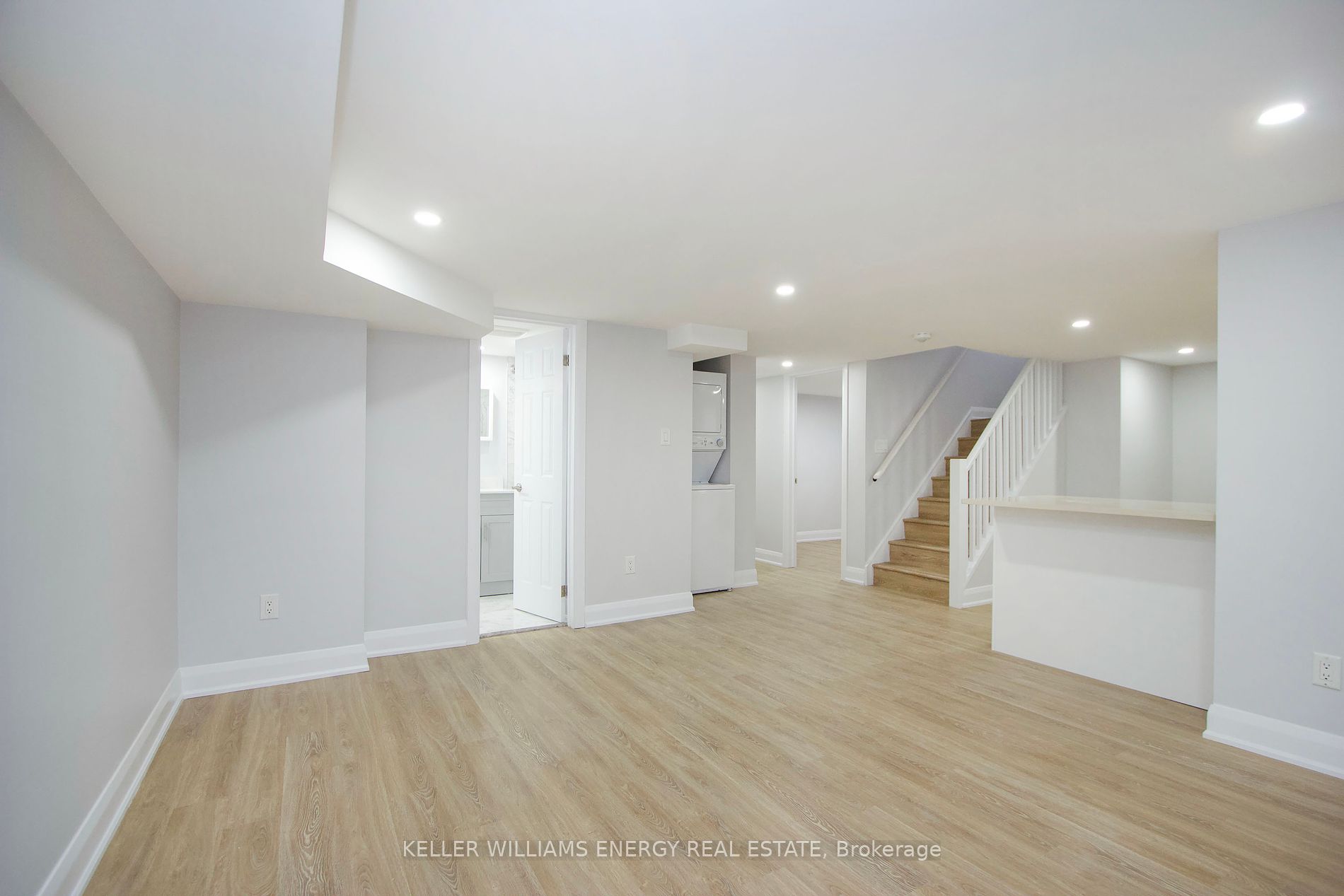 574 Olive Avenue #Lower