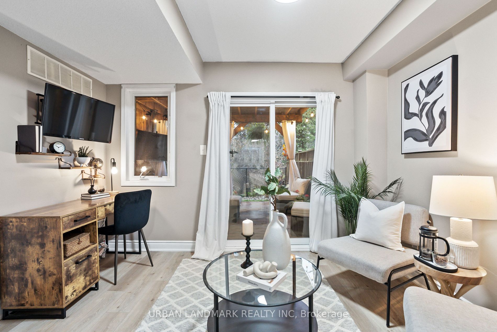 1850 Kingston Road, #33
