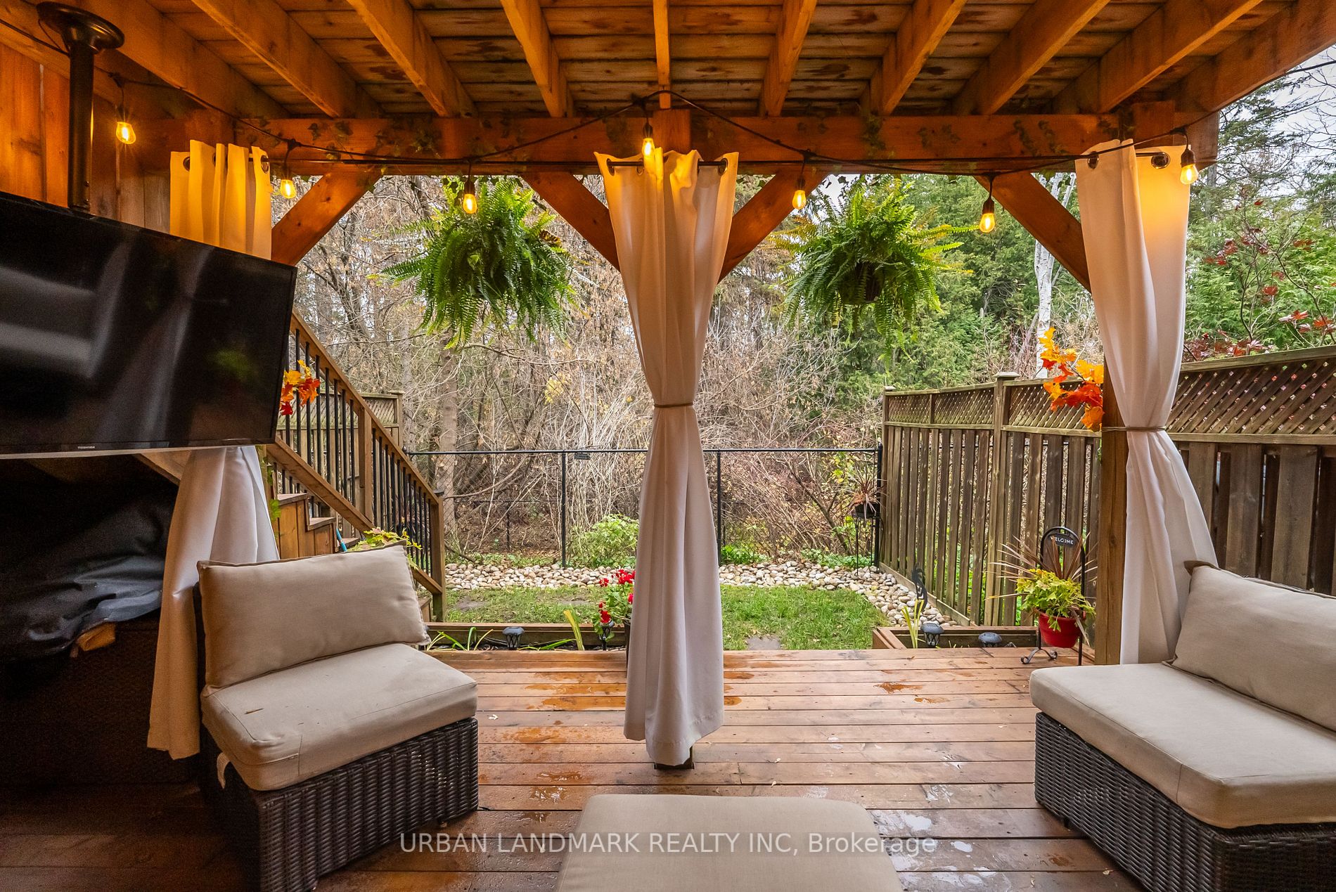 1850 Kingston Road, #33