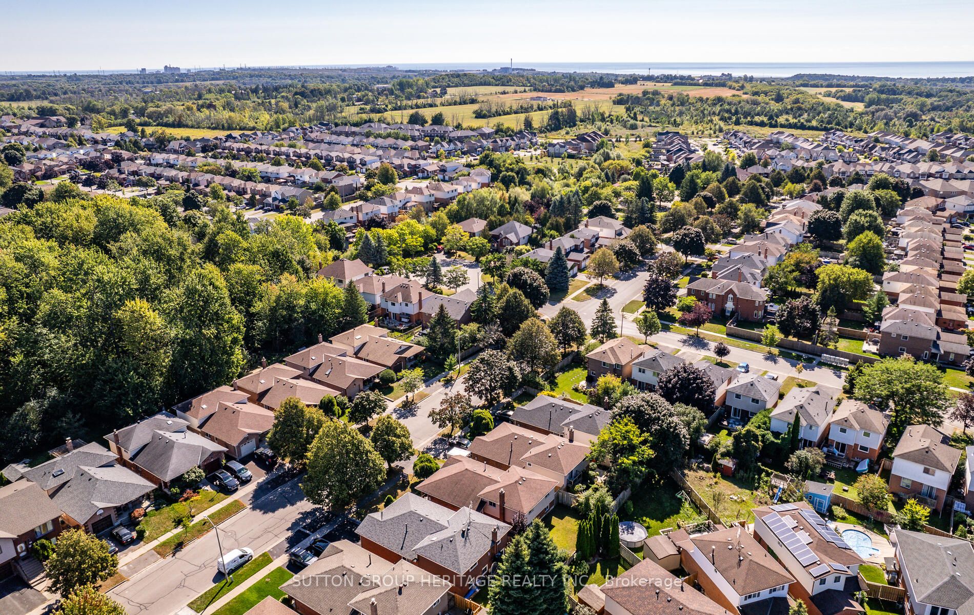 260 Glenabbey Dr