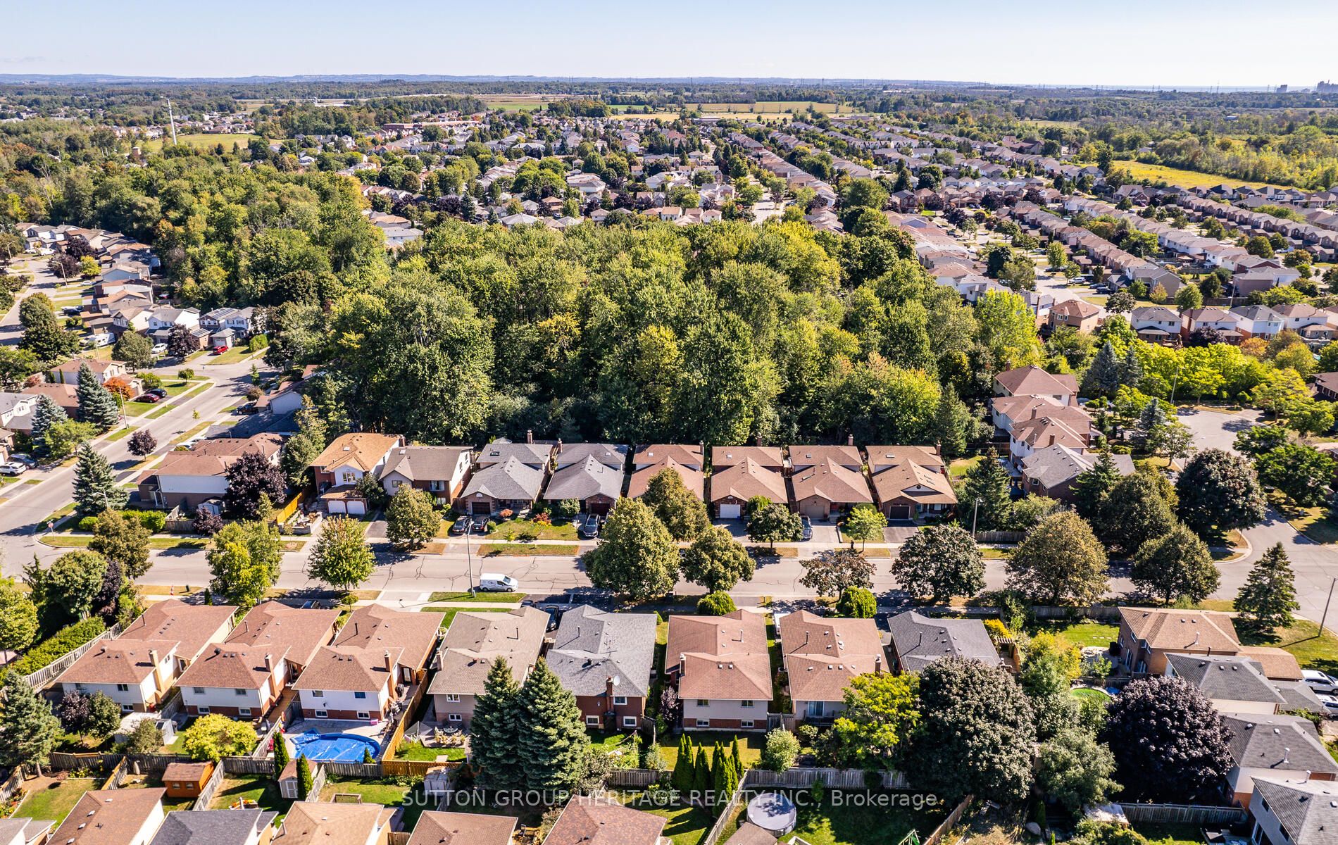 260 Glenabbey Dr
