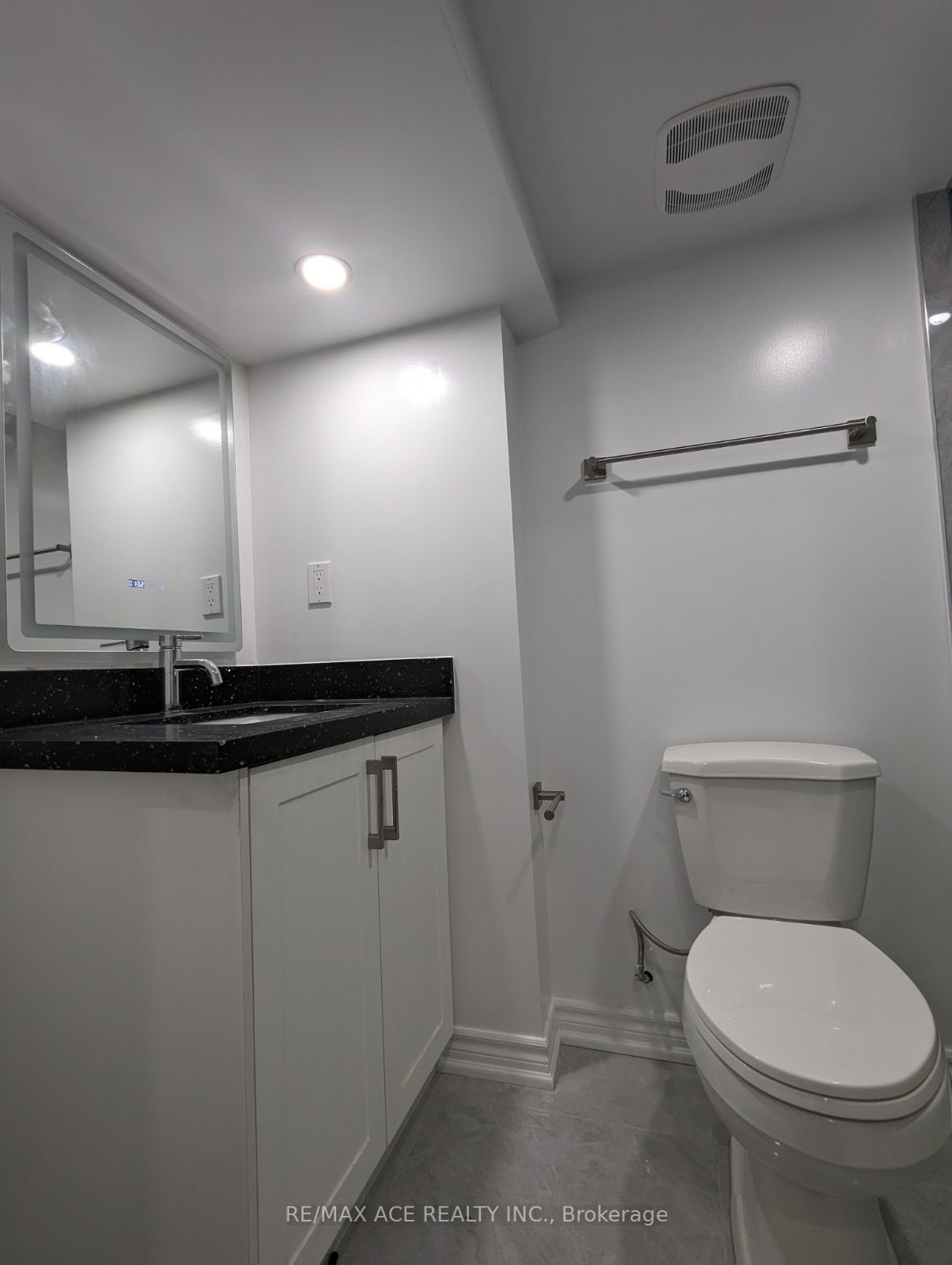 12 Formosa Ave E, #Bsmt