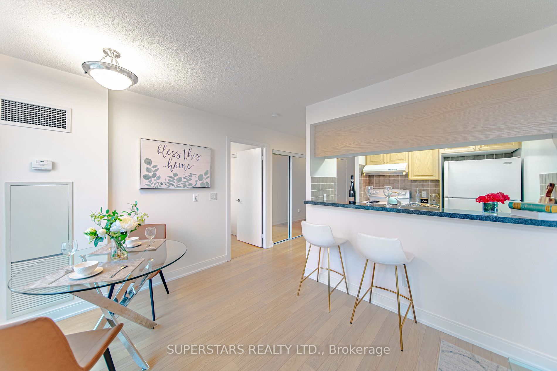 238 Bonis Ave, #1623