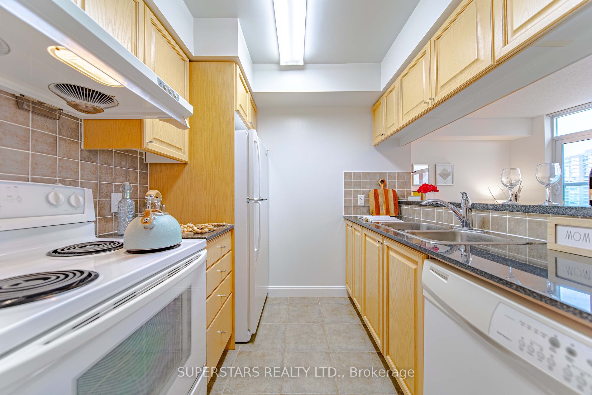 238 Bonis Ave, #1623