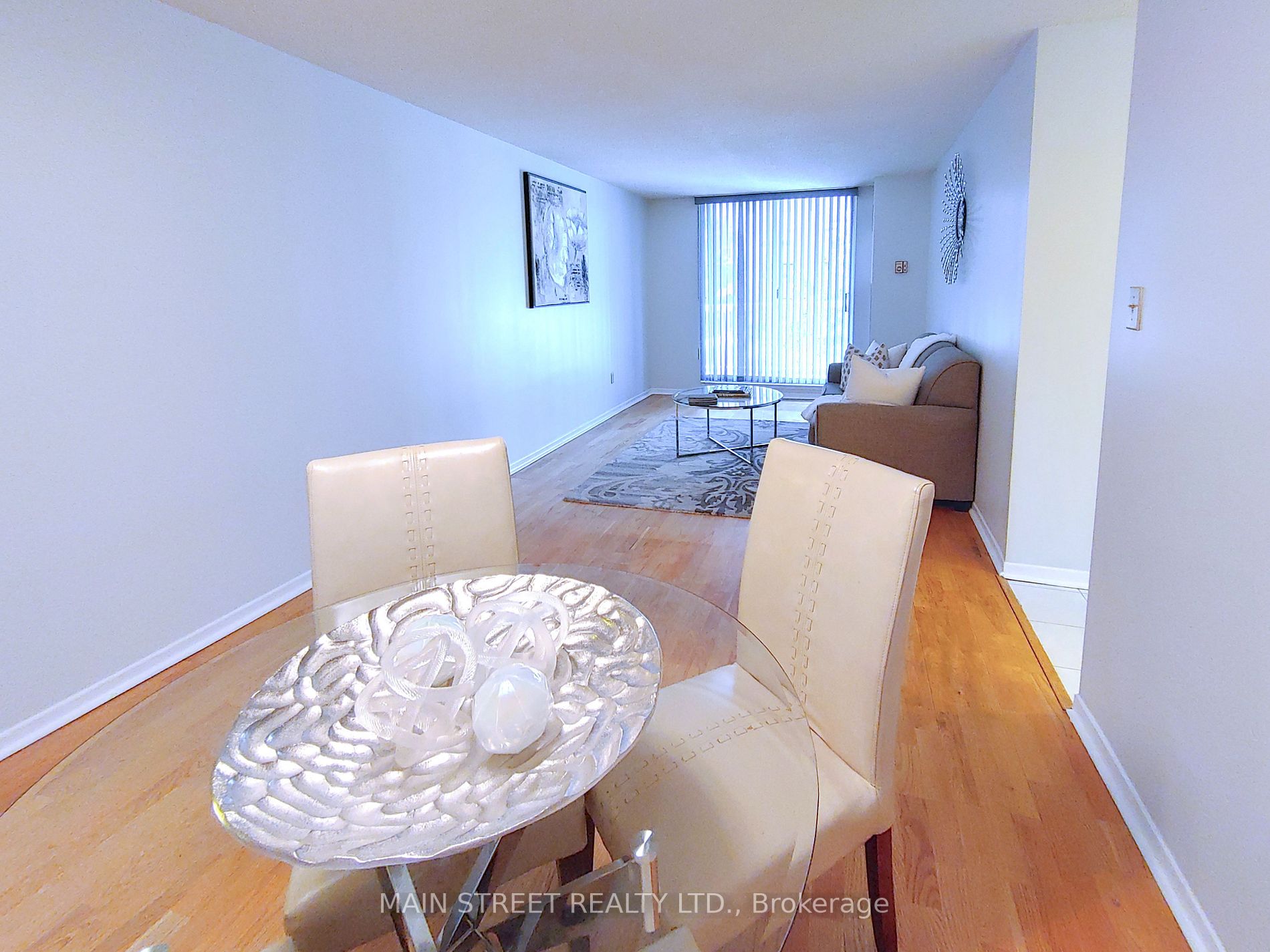 15 Sewells Rd, #302