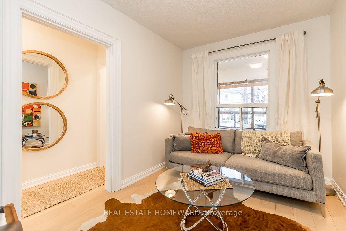 240 Greenwood Ave