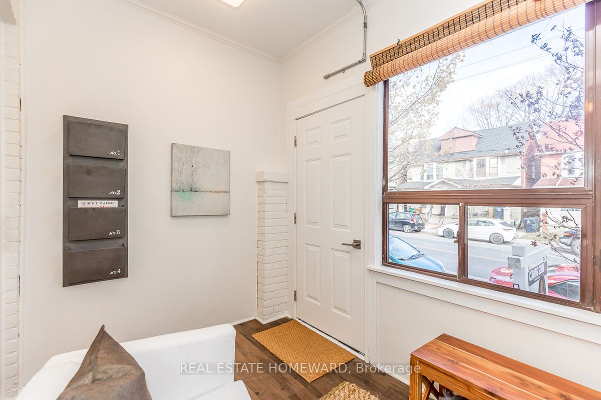 240 Greenwood Ave