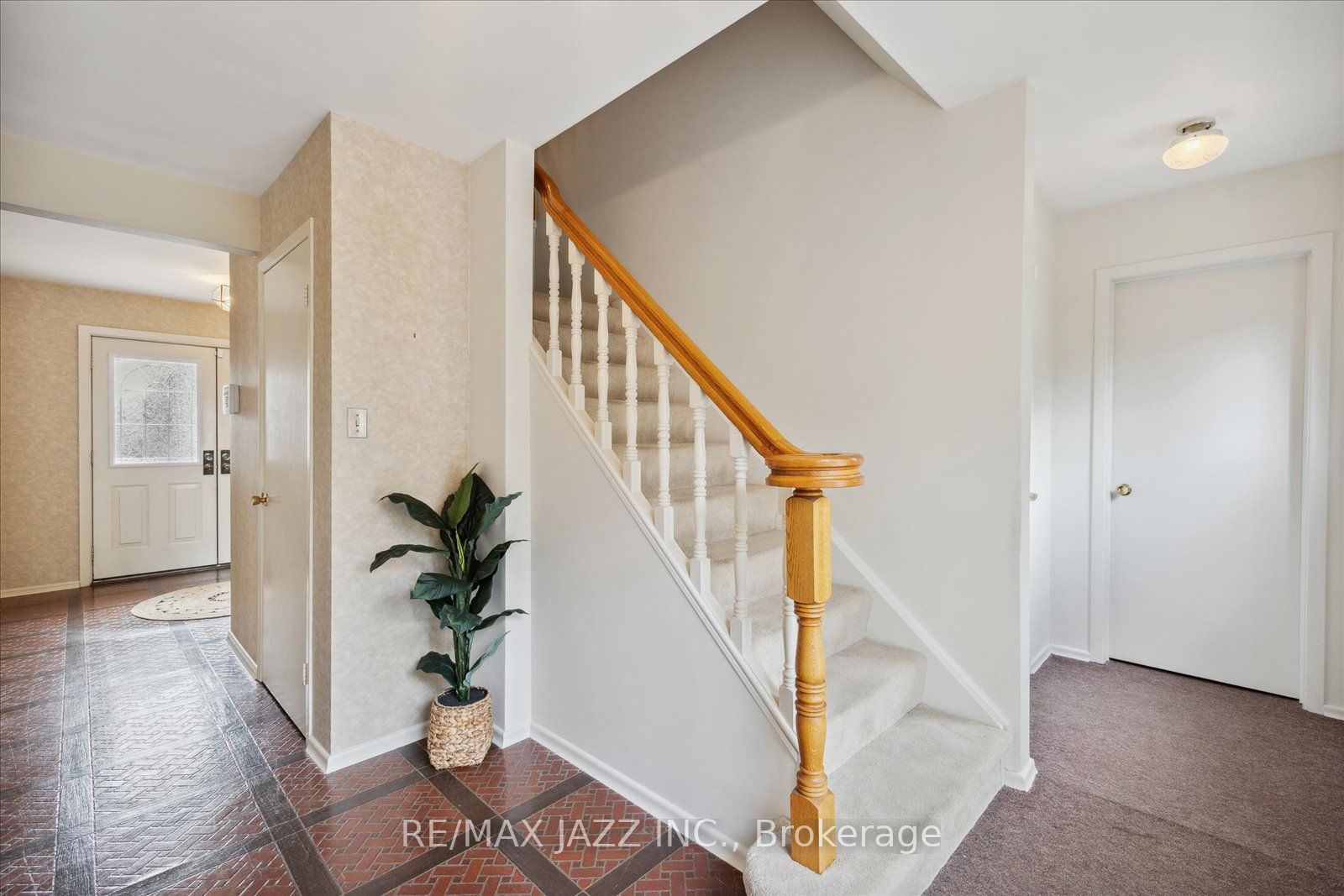 152 Marica Ave