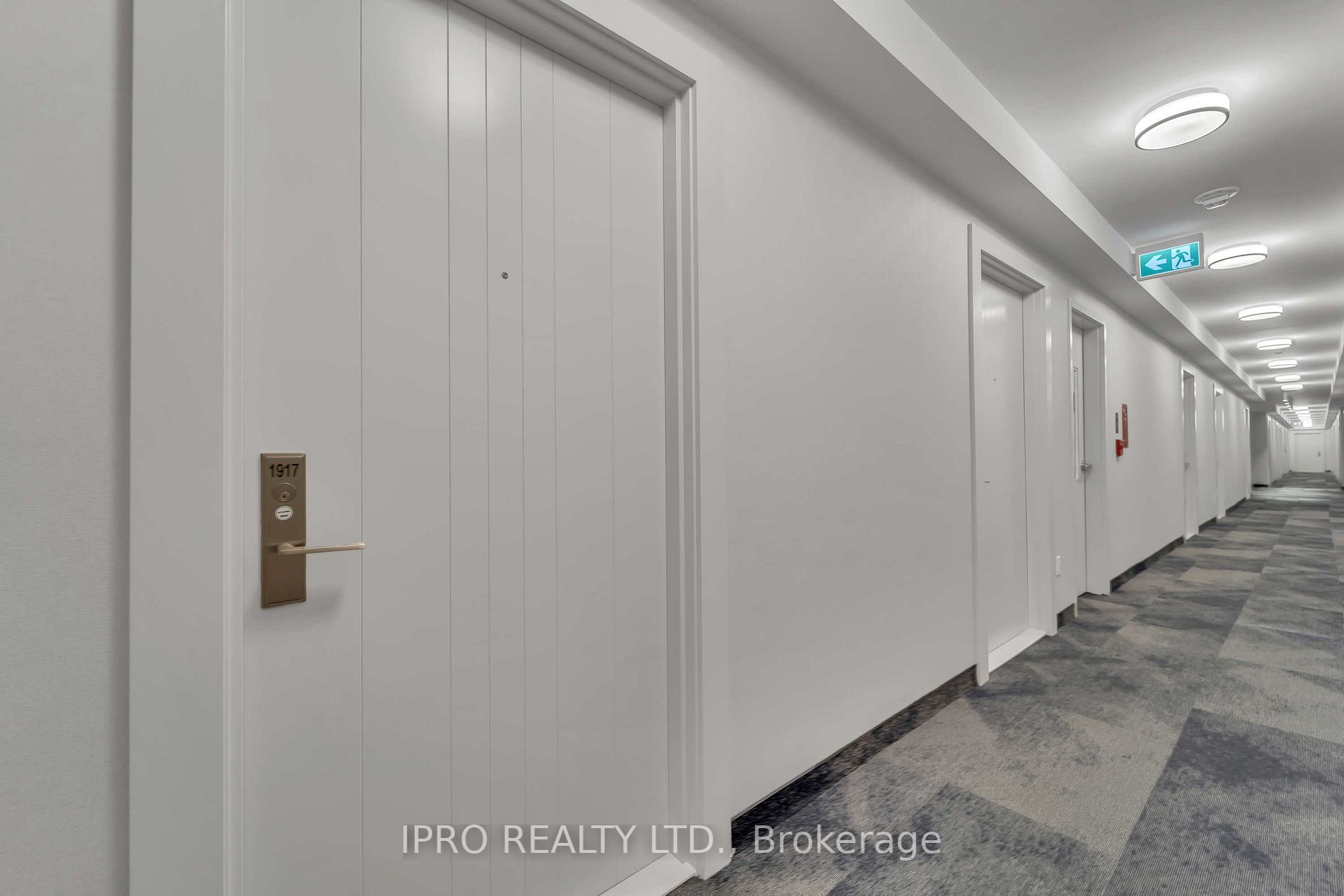 2550 Simcoe Street N, #1917